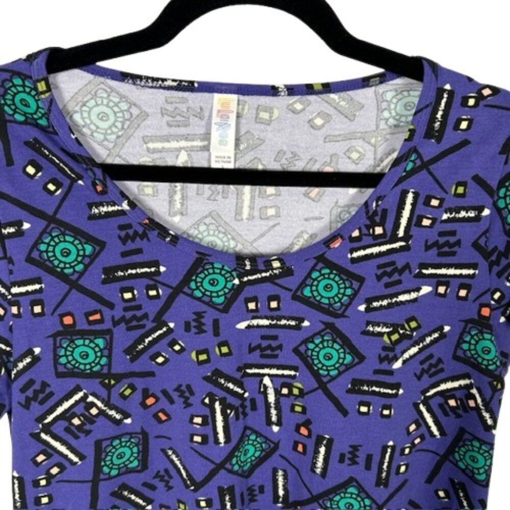 LuLaRoe Classic T Shirt Size Small Vibrant Aztec Print Floral Geometric Purple - Picture 2 of 6